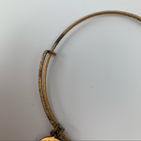 Alex and Ani Walt Disney World Bracelet Cinderella’s Castle Gold Bangle - Picture 6 of 11